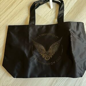 Victoria's Secret Fashion Show 2025 tote